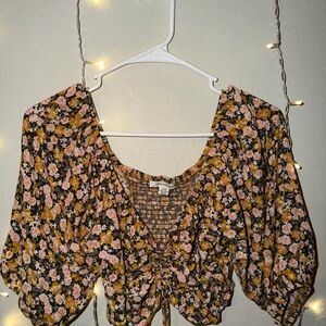 American Eagle Floral Crop Top